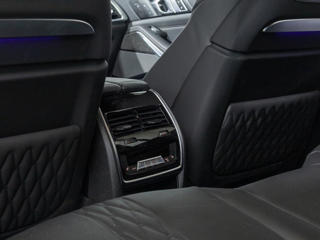 BMW X7 xDrive40d color Gris. Año 2025. 259KW(352CV). Diésel. En concesionario Oliva Motor Girona de Girona