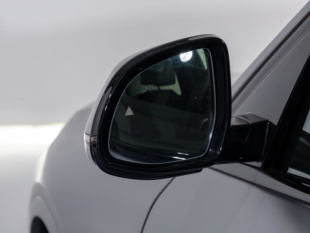 BMW X7 xDrive40d color Gris. Año 2025. 259KW(352CV). Diésel. En concesionario Oliva Motor Girona de Girona