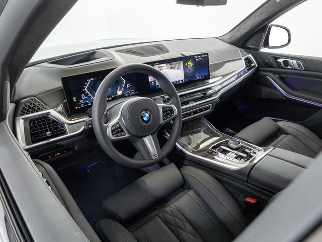 BMW X7 xDrive40d color Gris. Año 2025. 259KW(352CV). Diésel. En concesionario Oliva Motor Girona de Girona