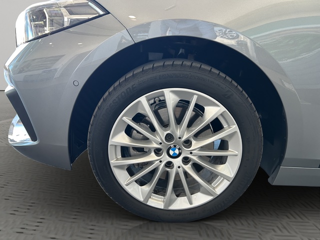 BMW Serie 1 118i color Gris. Año 2024. 103KW(140CV). Gasolina. En concesionario ALZIRA Automoviles Fersan, S.A. de Valencia
