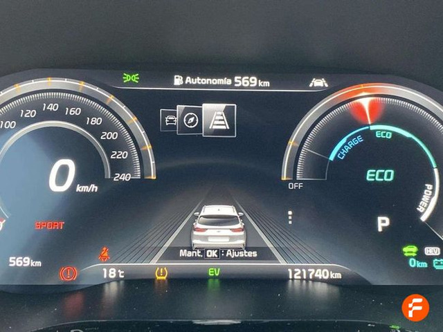 Foto 12 Kia Ceed Tourer 1.6 GDi PHEV eDrive 104 kW (141 CV)