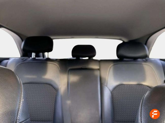 Foto 15 Kia Ceed Tourer 1.6 GDi PHEV eDrive 104 kW (141 CV)