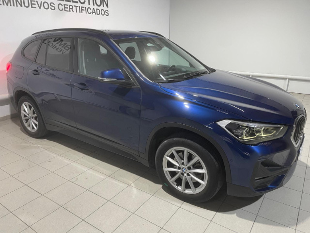 BMW X1 xDrive18d color Azul. Año 2021. 110KW(150CV). Diésel. En concesionario Hispamovil Elche de Alicante