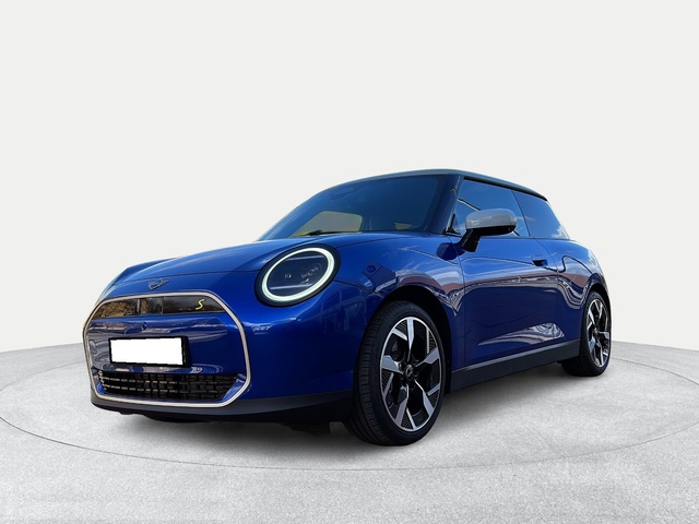 fotoG 0 del MINI MINI 3 Puertas Cooper SE 160 kW (218 CV) 218cv Eléctrico del 2024 en Jaén