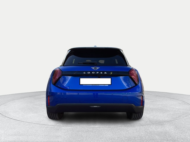 fotoG 4 del MINI MINI 3 Puertas Cooper SE 160 kW (218 CV) 218cv Eléctrico del 2024 en Jaén