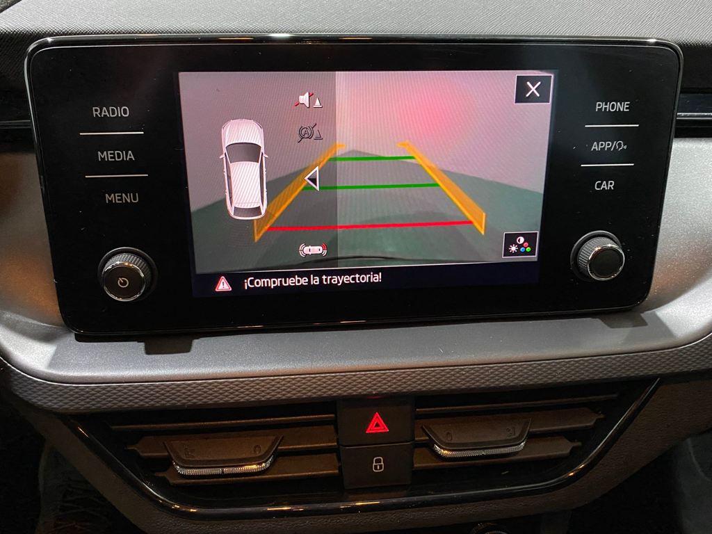1.0 TSI Ambition 70 kW (95 CV)