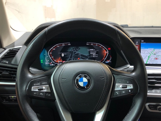 BMW X5 xDrive30d color Negro. Año 2023. 210KW(286CV). Diésel. En concesionario Movilnorte El Carralero de Madrid