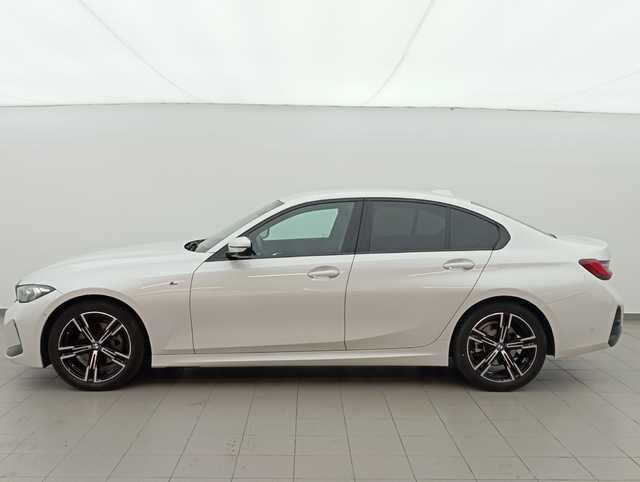 BMW Serie 3 320d color Blanco. Año 2024. 140KW(190CV). Diésel. En concesionario Augusta Aragon S.A. de Zaragoza