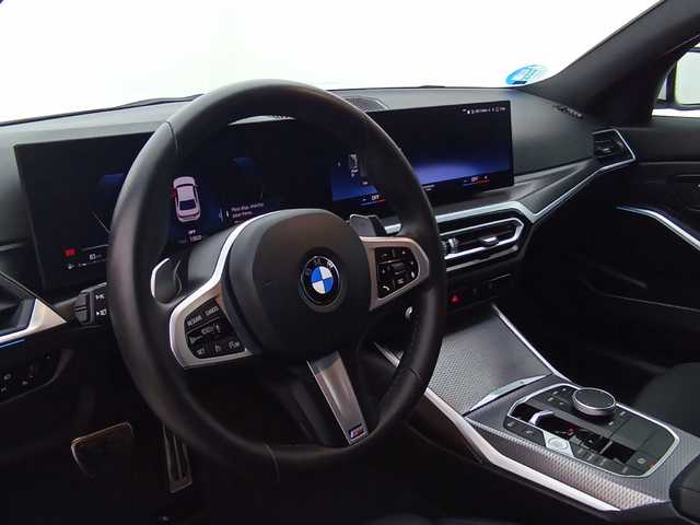BMW Serie 3 320d color Blanco. Año 2024. 140KW(190CV). Diésel. En concesionario Augusta Aragon S.A. de Zaragoza