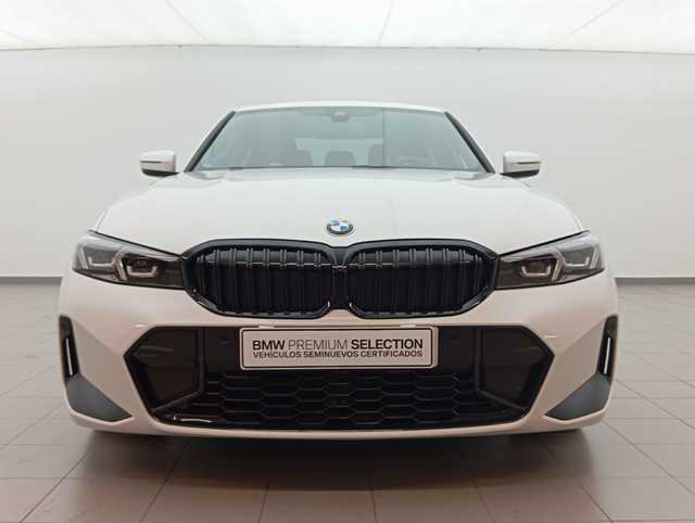 BMW Serie 3 320d color Blanco. Año 2024. 140KW(190CV). Diésel. En concesionario Augusta Aragon S.A. de Zaragoza