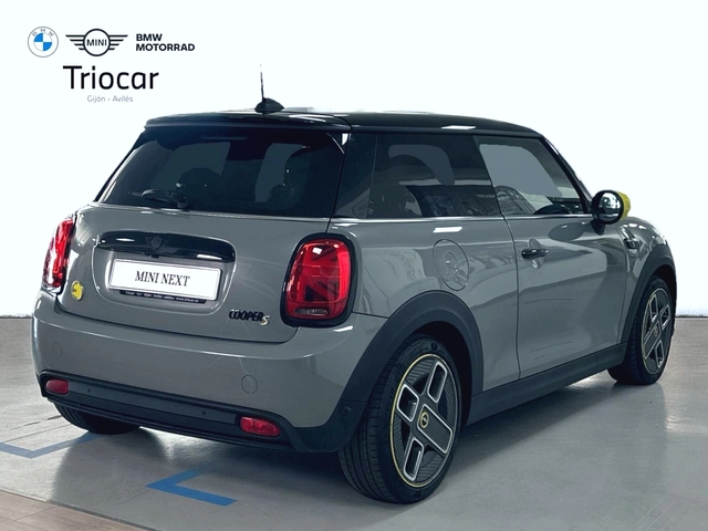 fotoG 3 del MINI MINI 3 Puertas Cooper SE 135 kW (184 CV) 184cv Eléctrico del 2022 en Asturias