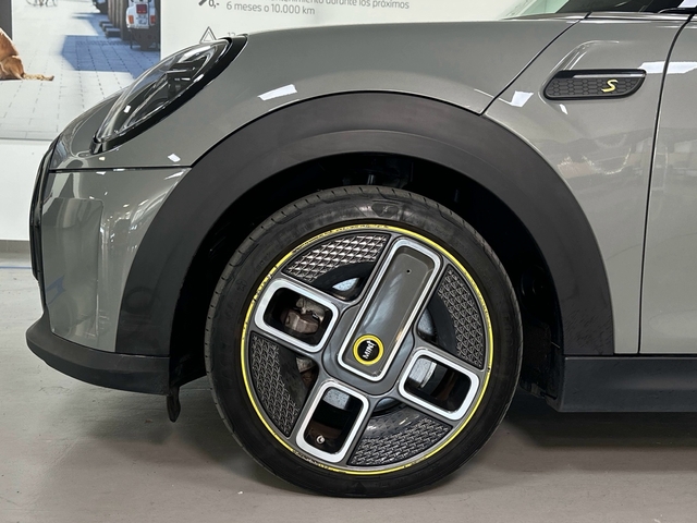 fotoG 10 del MINI MINI 3 Puertas Cooper SE 135 kW (184 CV) 184cv Eléctrico del 2022 en Asturias