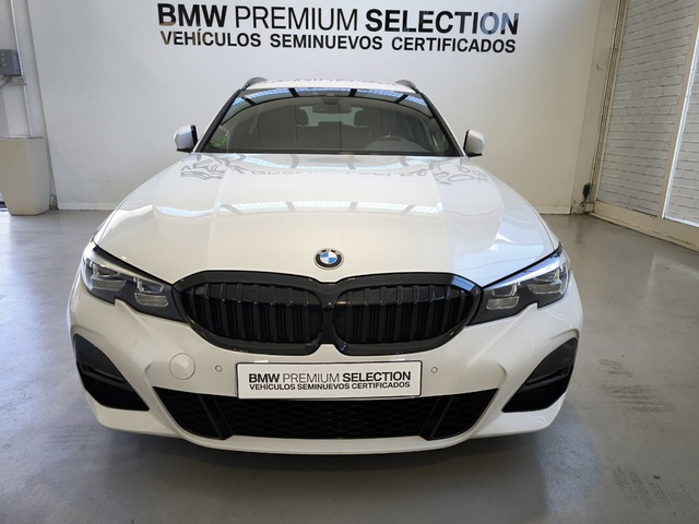 BMW Serie 3 320d Touring color Blanco. Año 2020. 140KW(190CV). Diésel. En concesionario Lurauto Gipuzkoa de Guipuzcoa