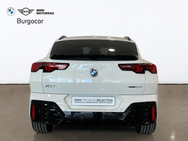 BMW X2 xDrive20d color Blanco. Año 2024. 120KW(163CV). Diésel. En concesionario Burgocar (Bmw y Mini) de Burgos