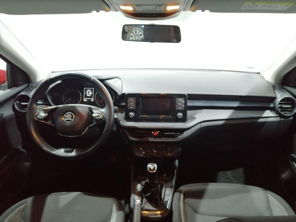 1.0 MPI Active 59 kW (80 CV)