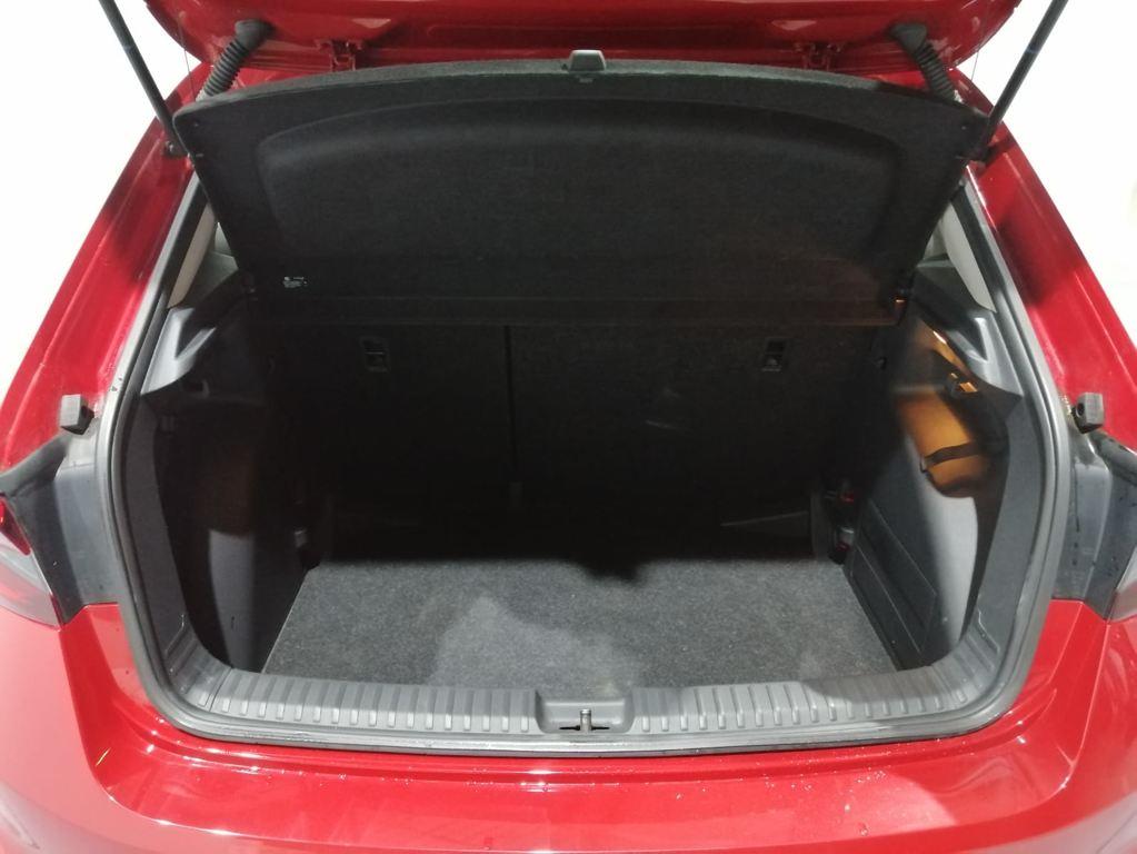 1.0 MPI Active 59 kW (80 CV)