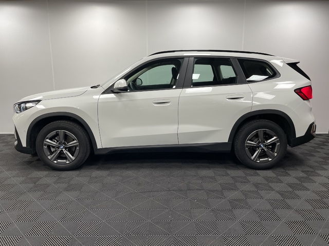 BMW X1 sDrive18d color Blanco. Año 2024. 110KW(150CV). Diésel. En concesionario Maberauto de Castellón