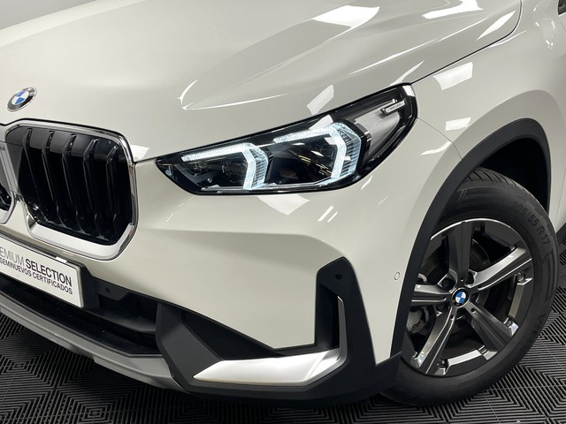 BMW X1 sDrive18d color Blanco. Año 2024. 110KW(150CV). Diésel. En concesionario Maberauto de Castellón