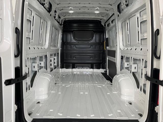 Volkswagen Crafter Furgon Batalla Media TN 2.0 TDI 103 kW (140 CV) 3.500