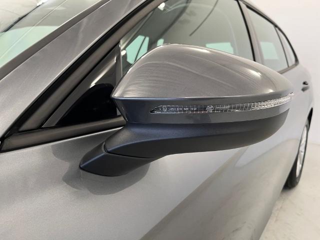 Volkswagen Passat Variant eHybrid PHEV 150 kW (204 CV) DSG