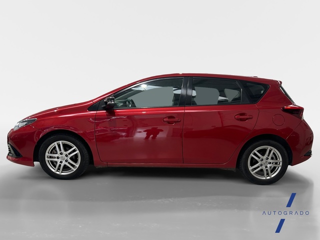 Toyota Auris 90 D Active 66 kW (90 CV)