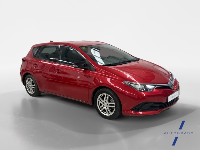 Toyota Auris 90 D Active 66 kW (90 CV)
