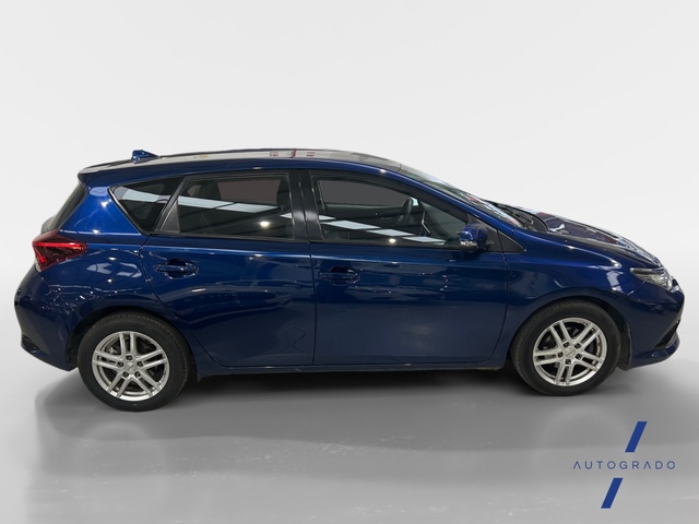 Toyota Auris 90 D Active 66 kW (90 CV)