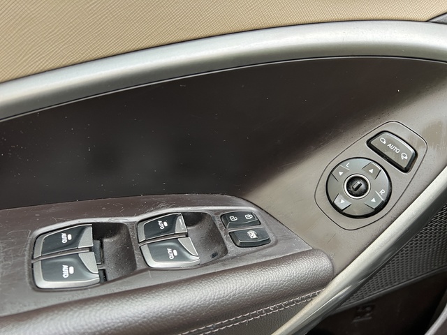 Hyundai Santa Fe 2.2 CRDI Style Auto 4x4 145 kW (197 CV)