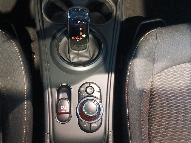 fotoG 11 del MINI MINI Countryman Cooper 100 kW (136 CV) 136cv Gasolina del 2022 en Vizcaya