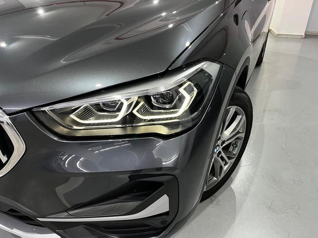 BMW X1 xDrive25e color Gris. Año 2021. 162KW(220CV). Híbrido Electro/Gasolina. En concesionario Unicars Ponent de Lleida