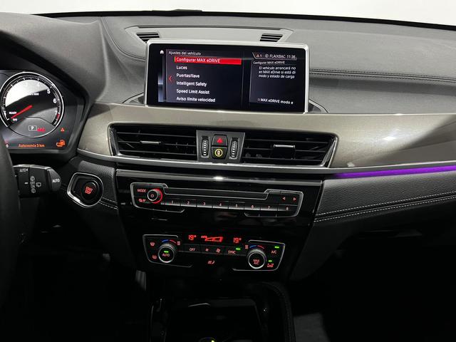 BMW X1 xDrive25e color Gris. Año 2021. 162KW(220CV). Híbrido Electro/Gasolina. En concesionario Unicars Ponent de Lleida