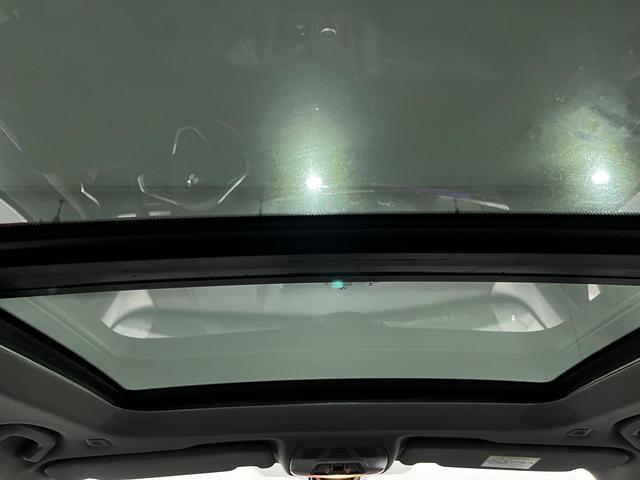 BMW X1 xDrive25e color Gris. Año 2021. 162KW(220CV). Híbrido Electro/Gasolina. En concesionario Unicars Ponent de Lleida