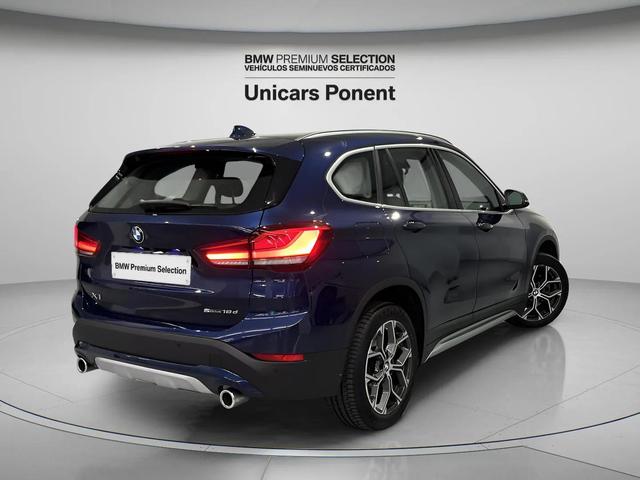 BMW X1 sDrive18d color Azul. Año 2020. 110KW(150CV). Diésel. En concesionario Unicars Ponent de Lleida