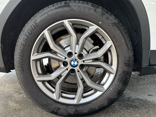 BMW X4 xDrive20d color Blanco. Año 2021. 140KW(190CV). Diésel. En concesionario Auto Premier, S.A. - MADRID de Madrid