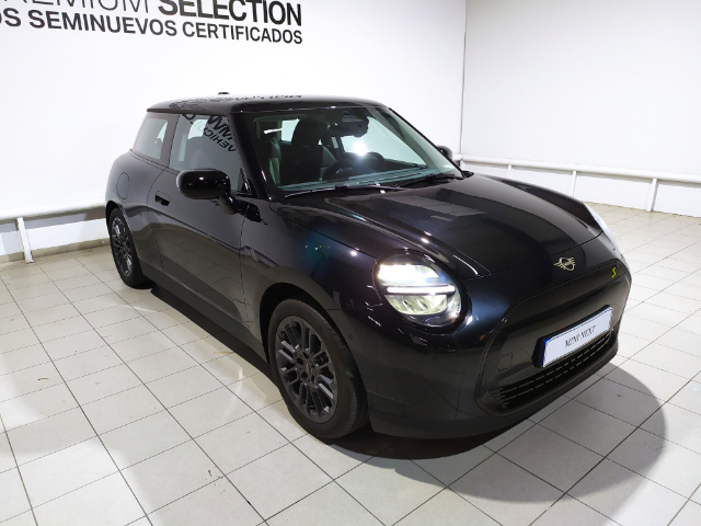 fotoG 10 del MINI MINI 3 Puertas Cooper SE 160 kW (218 CV) 218cv Eléctrico del 2025 en Alicante