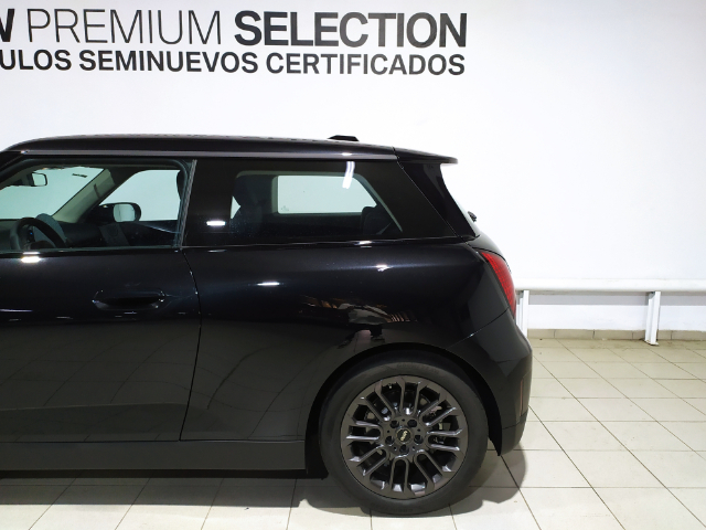 fotoG 13 del MINI MINI 3 Puertas Cooper SE 160 kW (218 CV) 218cv Eléctrico del 2025 en Alicante