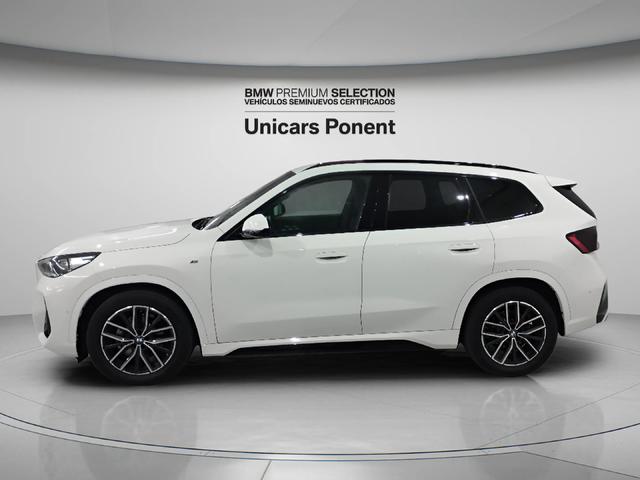 BMW X1 sDrive18d color Blanco. Año 2024. 110KW(150CV). Diésel. En concesionario Unicars Ponent de Lleida