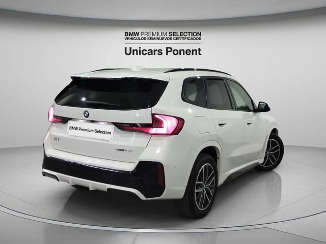 BMW X1 sDrive18d color Blanco. Año 2024. 110KW(150CV). Diésel. En concesionario Unicars Ponent de Lleida