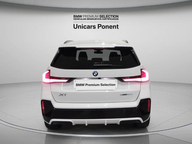 BMW X1 sDrive18d color Blanco. Año 2024. 110KW(150CV). Diésel. En concesionario Unicars Ponent de Lleida