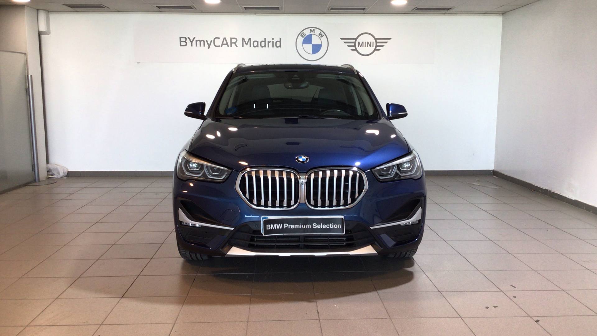 BMW X1 xDrive25e color Naranja. Año 2021. 162KW(220CV). Híbrido Electro/Gasolina. En concesionario BYmyCAR Madrid - Alcalá de Madrid