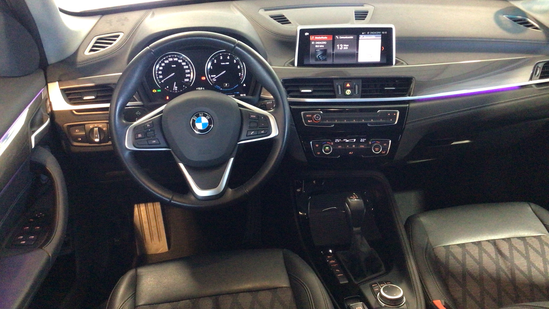 BMW X1 xDrive25e color Blanco. Año 2021. 162KW(220CV). Híbrido Electro/Gasolina. En concesionario BYmyCAR Madrid - Alcalá de Madrid