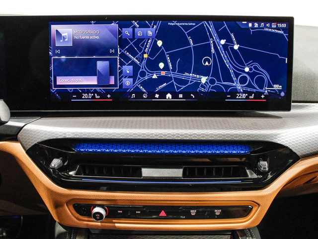 BMW i4 eDrive35 color Gris. Año 2025. 210KW(286CV). Eléctrico. En concesionario Barcelona Premium -- GRAN VIA de Barcelona