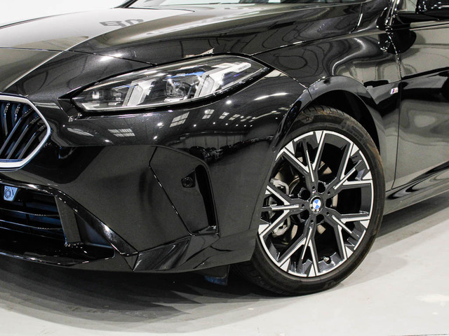 BMW Serie 2 220d Gran Coupe color Negro. Año 2025. 120KW(163CV). Diésel. En concesionario Barcelona Premium -- GRAN VIA de Barcelona