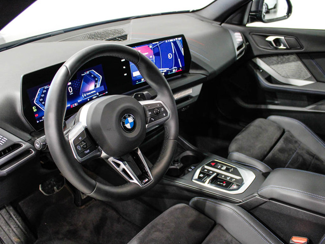 BMW Serie 2 220d Gran Coupe color Negro. Año 2025. 120KW(163CV). Diésel. En concesionario Barcelona Premium -- GRAN VIA de Barcelona