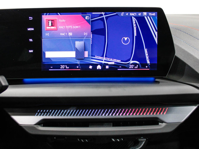 BMW Serie 2 220d Gran Coupe color Negro. Año 2025. 120KW(163CV). Diésel. En concesionario Barcelona Premium -- GRAN VIA de Barcelona