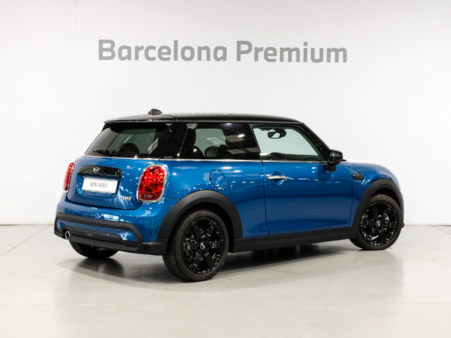 fotoG 3 del MINI MINI 3 Puertas Cooper 100 kW (136 CV) 136cv Gasolina del 2024 en Barcelona