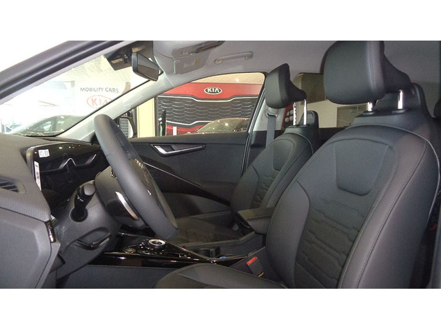 Foto 8 Kia e-Niro Winter Edition 150 kW (204 CV)