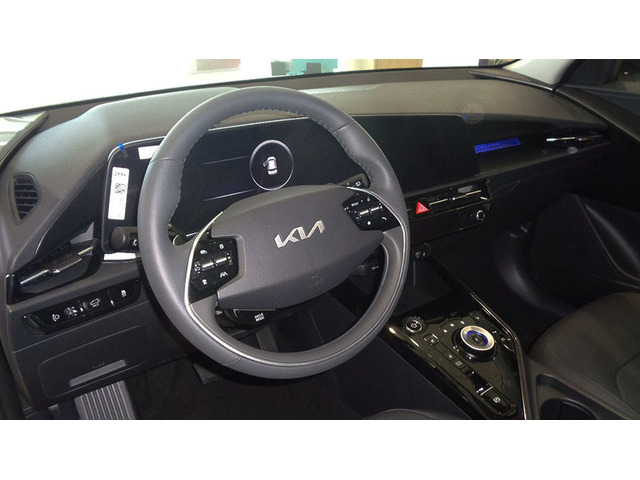 Foto 9 Kia e-Niro Winter Edition 150 kW (204 CV)