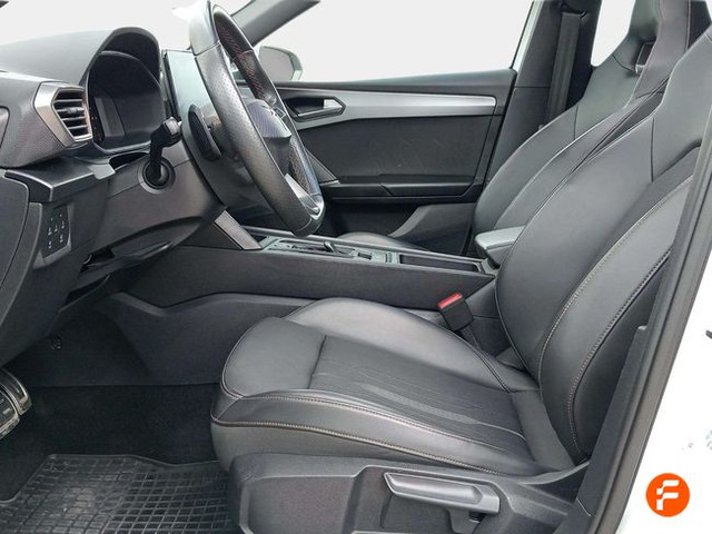 Foto 14 CUPRA León 1.4 e-Hybrid DSG 180 kW (245 CV)