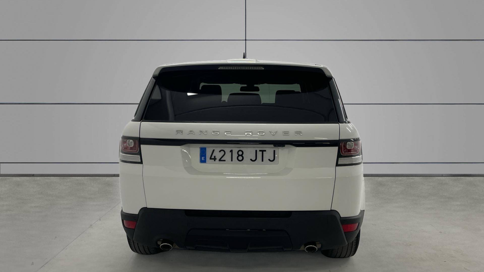 Land Rover Range Rover Sport 3.0 TDV6 - 7